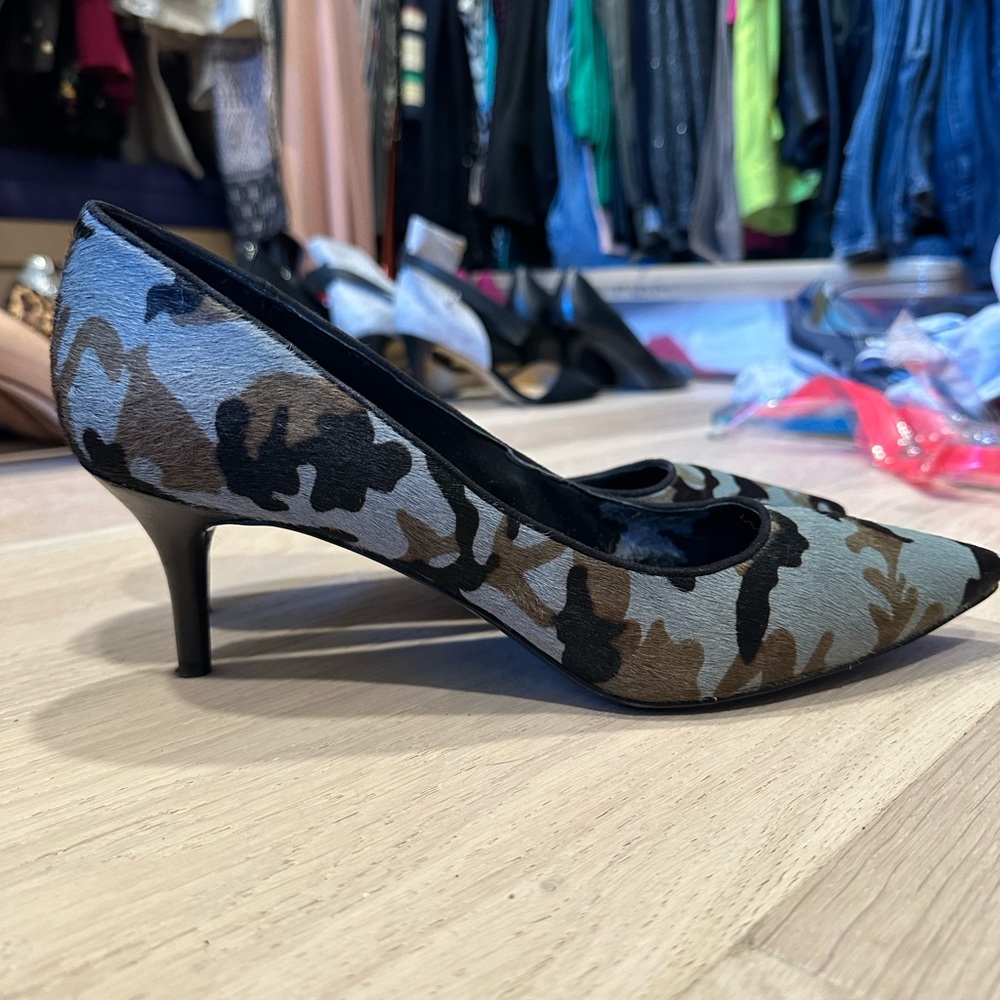 Nine West Blues Camo Kitten Heels